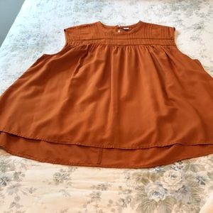 Old navy top size x large like new never worn